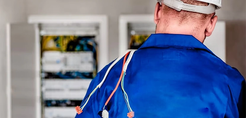 Why You Can NOT Rent a Master Electrician